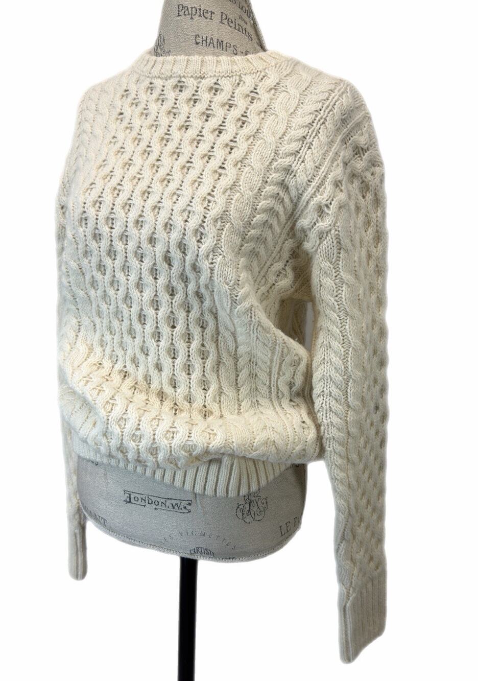 Brandy Melville Women Cream Cable Knit Sweater Pullover Crewneck Chunky One Size